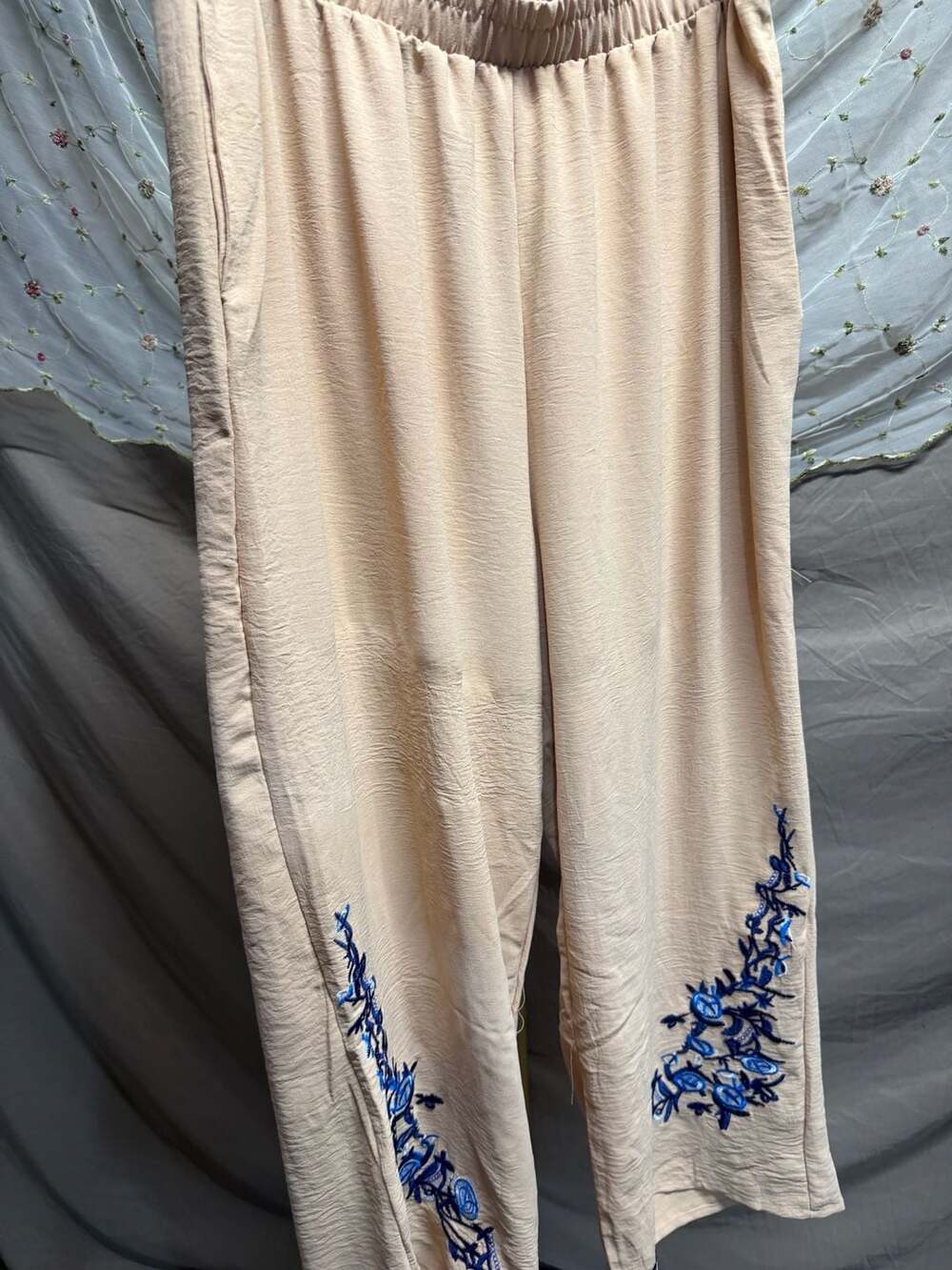 Modern Attraction Plus Size Women's Elastic Waist Wide Leg Pants with Blue Flora